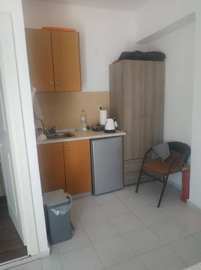 Spiros Apartments Livadia  외부 사진